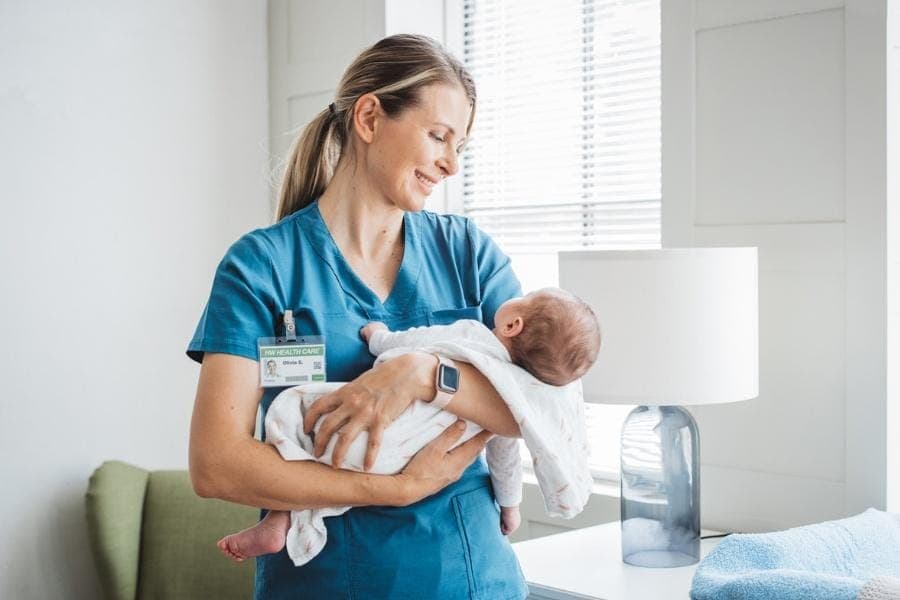 NYC Night Nurse Guide: Costs, Schedules & What to Expect